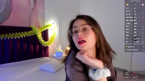 Snapshot of kelly_cuutie chatting on 31, 3, 2026 Kelly online show from 31, 3, 2026