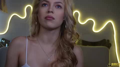 Kelly online show from 10, 10, 2025