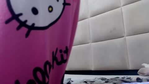 Snapshot of kelly_queenpussy chatting on 25, 2, 2025 KEY online show from 25, 2, 2025