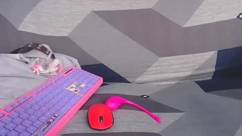 Snapshot of kelly_queenpussy chatting on 8, 3, 2025 KEY online show from 8, 3, 2025