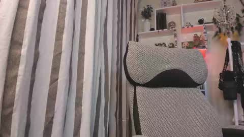 Snapshot of kellyasian chatting on 8, 10, 2025 Leia online show from 8, 10, 2025