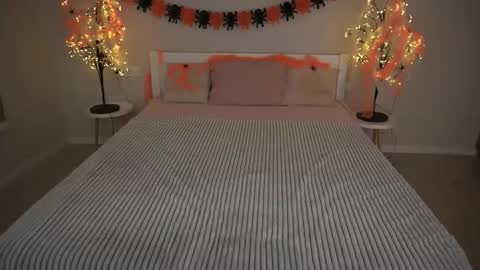 Kelly online show from 26, 10, 2025