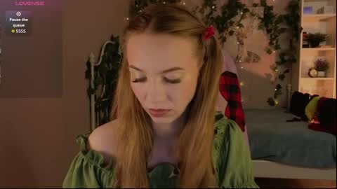 Snapshot of kellybair chatting on 8, 4, 2026 Kelly online show from 8, 4, 2026