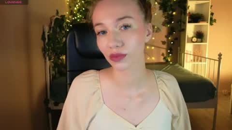 Snapshot of kellybair chatting on 27, 4, 2026 Kelly online show from 27, 4, 2026