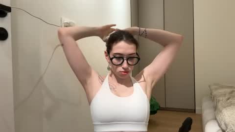 Snapshot of kellyberry__ chatting on 25, 3, 2026 Kelly online show from 25, 3, 2026