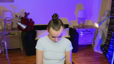 Im Kelly online show from 10, 10, 2025