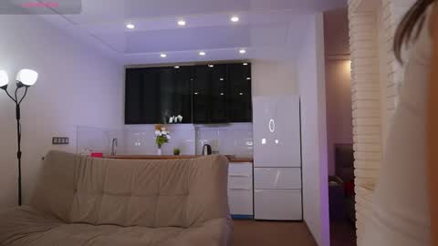 Snapshot of kellyisclose chatting on 5, 11, 2025 Kelly online show from 5, 11, 2025