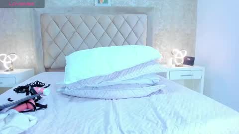 Snapshot of kellymillian_ chatting on 5, 12, 2024 kellyMillian  online show from 5, 12, 2024