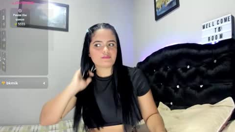 Snapshot of kellymillian_ chatting on 18, 9, 2025 kellyMillian  online show from 18, 9, 2025