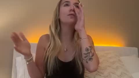 Kelsey Blu online show from 19, 5, 2026