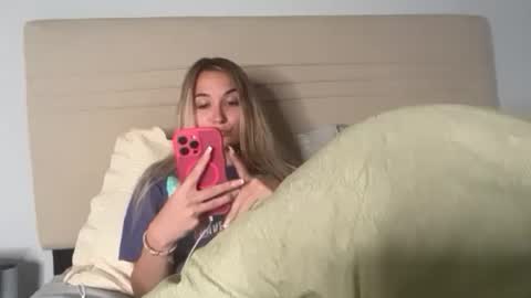Kelsey Blu online show from 24, 5, 2026
