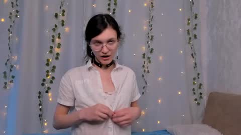 Kelsirabenold online show from 25, 6, 2026