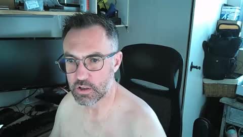 kelvin06133 online show from 25, 3, 2026