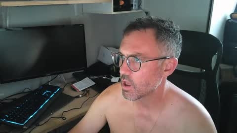 Snapshot of kelvin06133 chatting on 6, 7, 2026 kelvin06133 online show from 6, 7, 2026