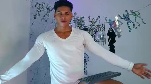 ken__owensx online show from 13, 10, 2025