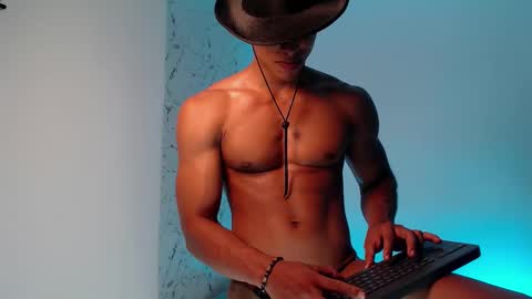 ken__owensx online show from 8, 3, 2026