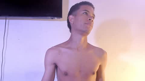 Snapshot of ken_rivera chatting on 22, 2, 2025 Julian Rivera   online show from 22, 2, 2025