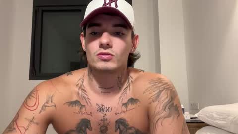 luis carlos esteban online show from 25, 10, 2025