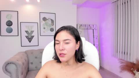 Kendall Jenner online show from 8, 1, 2025