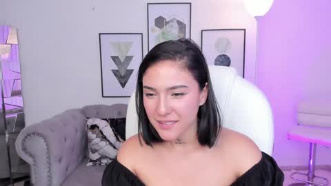 Kendall Jenner online show from 24, 1, 2025