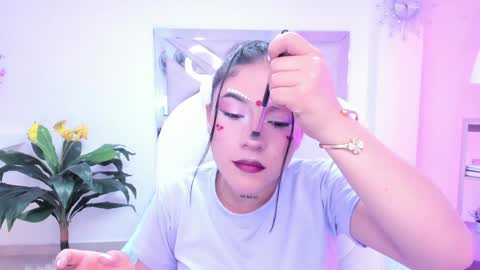 Kendall Jenner online show from 30, 1, 2025