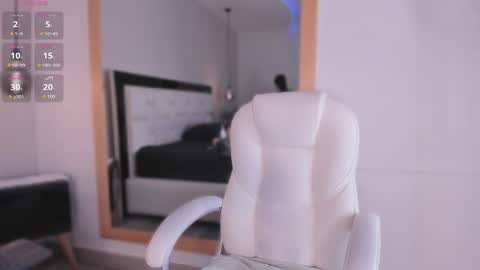    online show from 25, 9, 2025