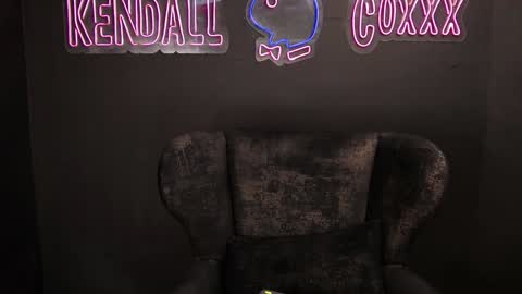 Snapshot of kendall_coxxx chatting on 26, 1, 2025 online show from 26, 1, 2025