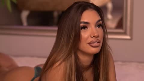 Kendal online show from 23, 9, 2025