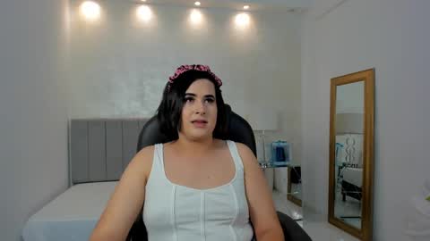 Snapshot of kendall_roous chatting on 9, 9, 2025 kendall_roous online show from 9, 9, 2025