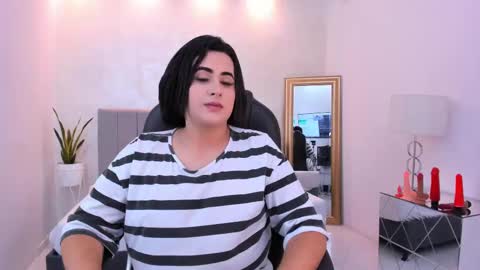 Snapshot of kendall_roous chatting on 17, 9, 2025 kendall_roous online show from 17, 9, 2025