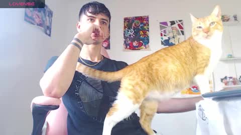 kendall ross online show from 18, 2, 2025