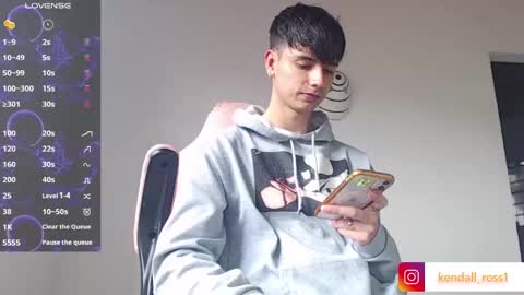 kendall ross online show from 25, 9, 2025