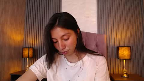 kendall_saenz online show from 18, 2, 2025