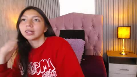 kendall_saenz online show from 27, 2, 2025
