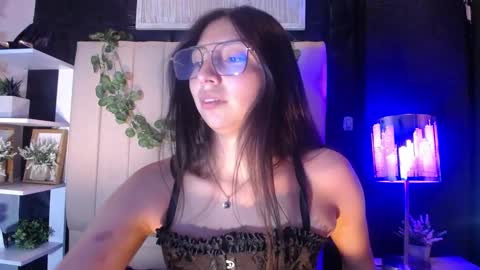 kendall_saenz online show from 6, 10, 2025