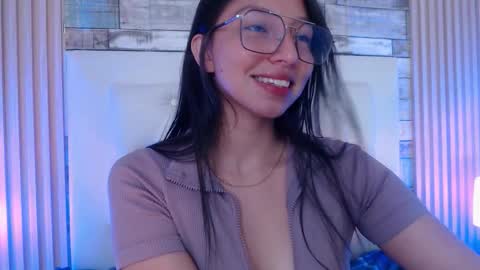 kendall_saenz online show from 10, 10, 2025