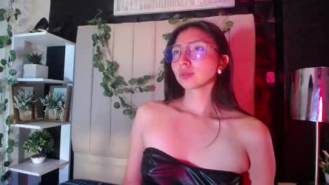 kendall_saenz online show from 15, 10, 2025