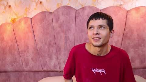 Kendall and Taylor online show from 26, 10, 2025