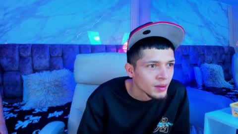 Kendall and Taylor online show from 8, 4, 2026