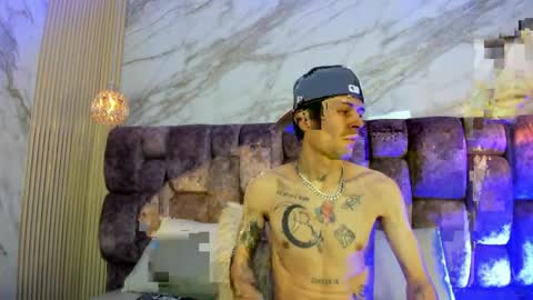 Kendall and Taylor online show from 10, 4, 2026