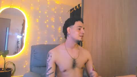 Snapshot of kendel_dimitri chatting on 27, 12, 2024 kendel_dimitri online show from 27, 12, 2024