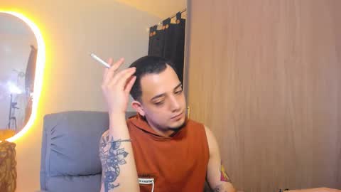 Snapshot of kendel_dimitri chatting on 10, 2, 2025 kendel_dimitri online show from 10, 2, 2025