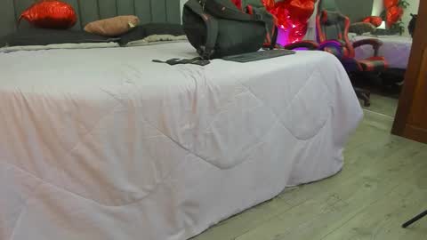 Snapshot of kendra_london chatting on 19, 2, 2026 Kendra London online show from 19, 2, 2026