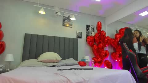 Snapshot of kendra_london chatting on 20, 2, 2026 Kendra London online show from 20, 2, 2026