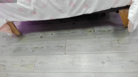 Snapshot of kendra_london chatting on 24, 3, 2026 Kendra London online show from 24, 3, 2026