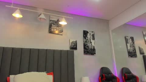 Snapshot of kendra_london chatting on 13, 6, 2026 Kendra London online show from 13, 6, 2026