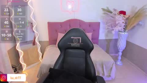 Snapshot of kendra_tay chatting on 18, 3, 2026 kendra online show from 18, 3, 2026