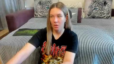 Snapshot of kendra_xx_ chatting on 23, 6, 2026 Kendra online show from 23, 6, 2026