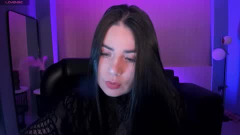  K E N D R A  online show from 15, 3, 2026