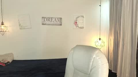 kendry_fox420_ online show from 16, 5, 2026